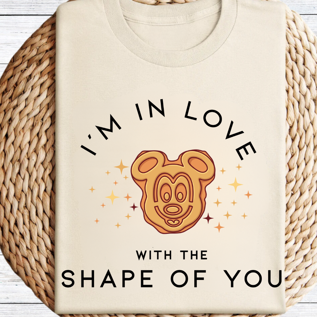 I'm in Love with the Shape of You Graphic Tee