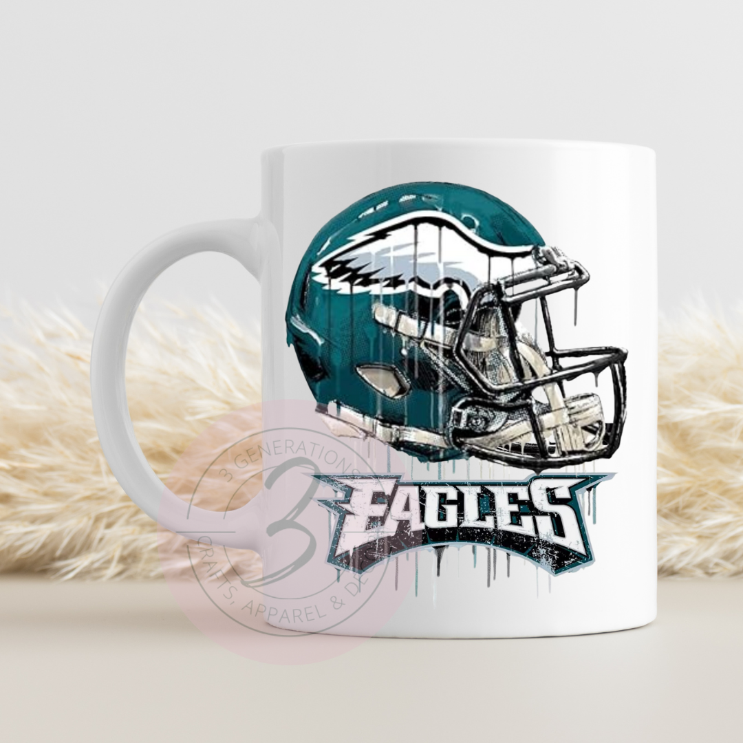 15 oz Distressed Eagles Helmet Mug