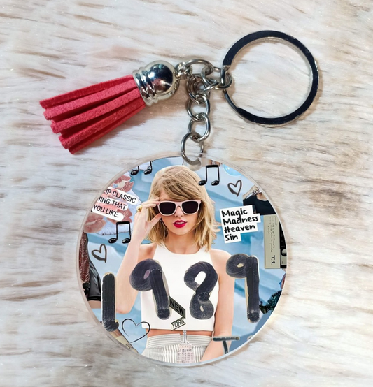 Taylor 1989 2" keychain